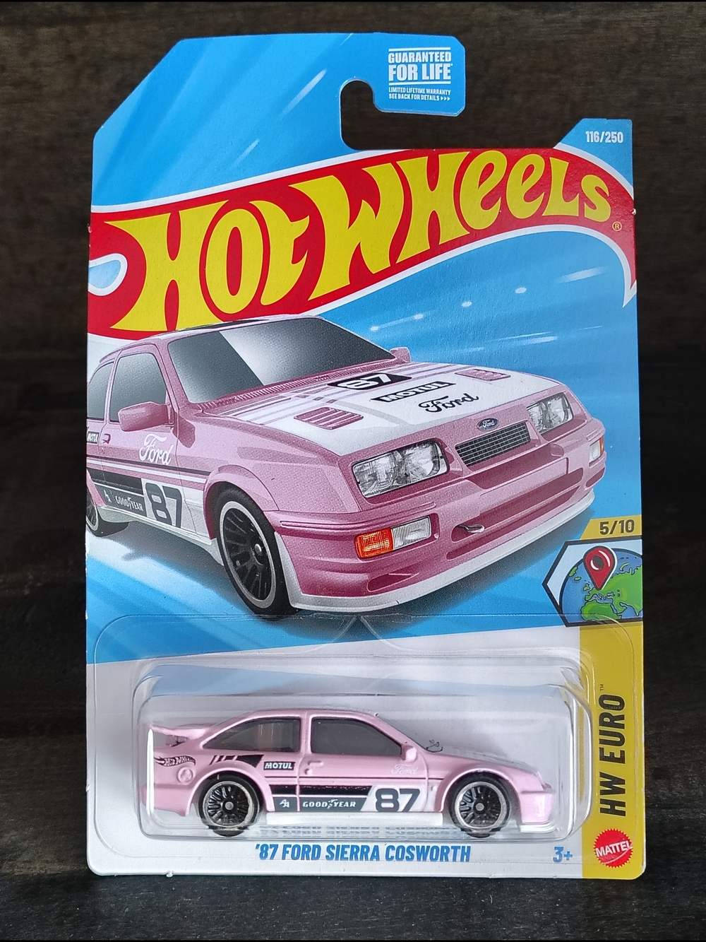 Hot Wheels '87 Ford Sierra Cosworth